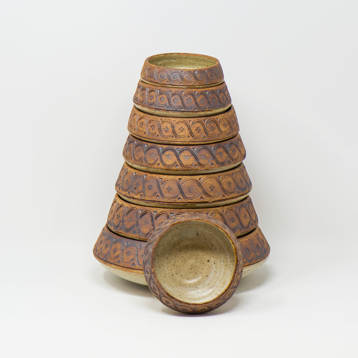 http://www.tokheim-stoneware.com/cdn/shop/products/Tokheim-Stoneware-Kransekake-Stack-Oatmeal_1200x1200.jpg?v=1598552425